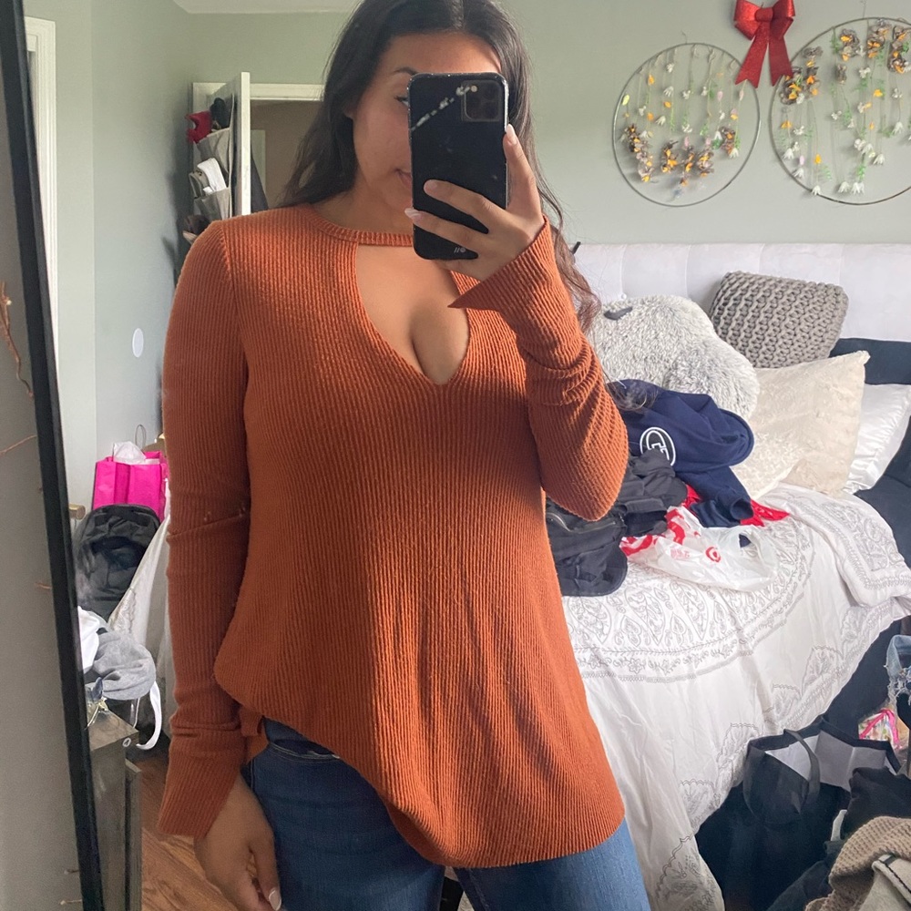 Urban outfitters long sleeve sweater - Picture 2 of 6
